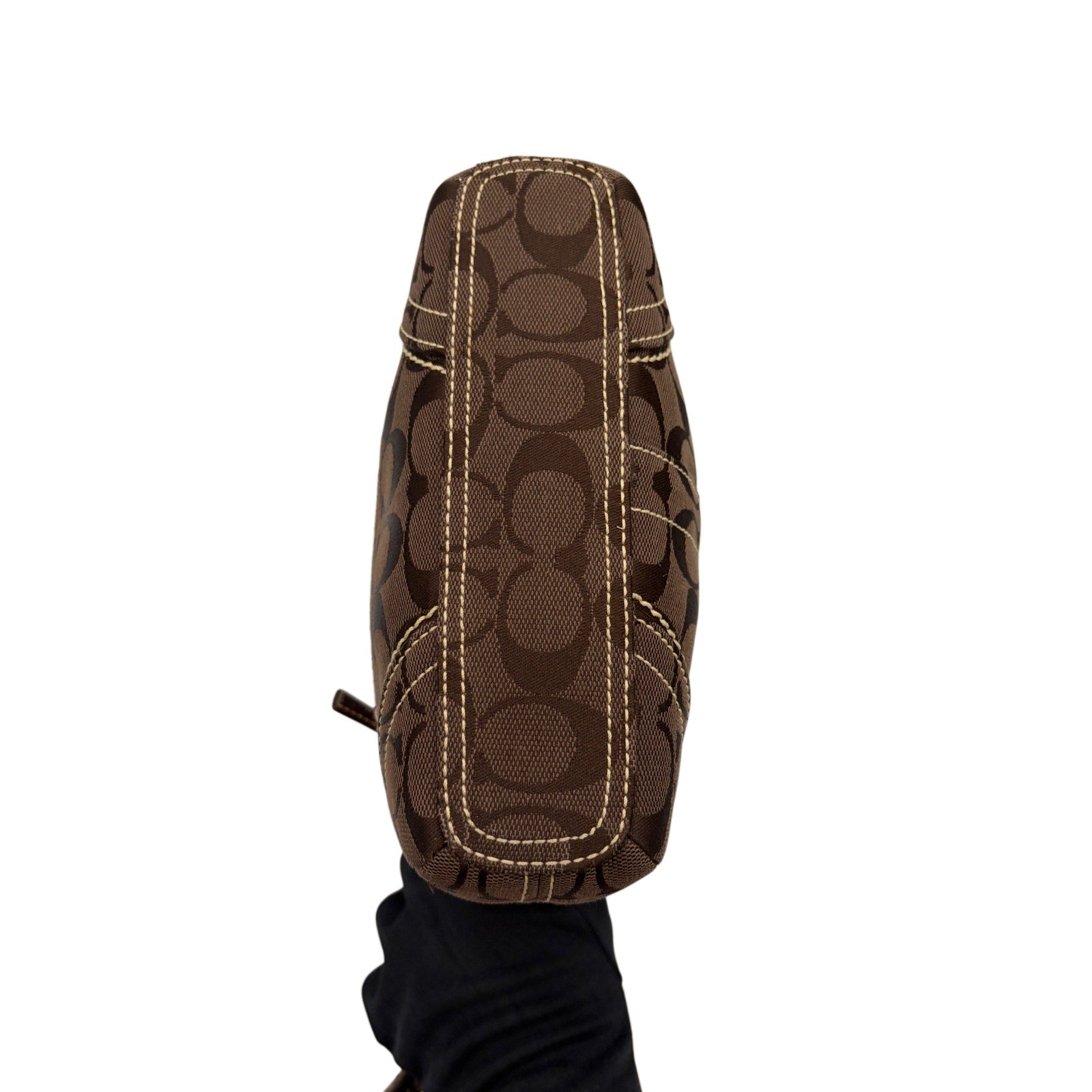 COACH Signature Swingpack Crossbody