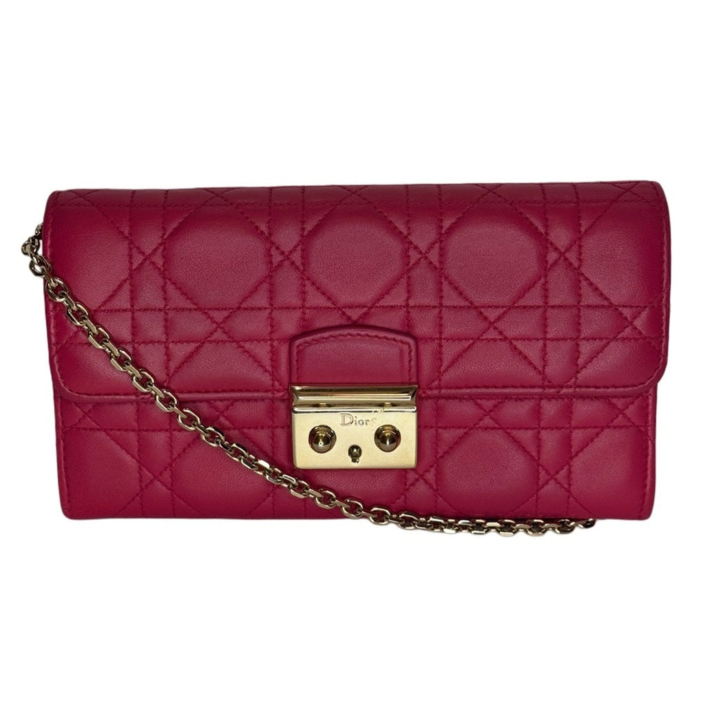 DIOR Cannage Wallet on Chain (WOC)