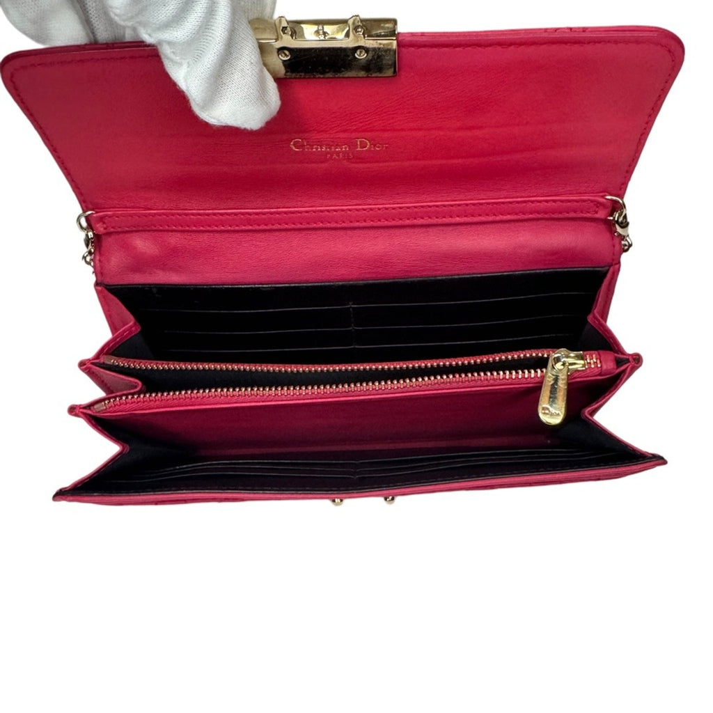 DIOR Cannage Wallet on Chain (WOC)