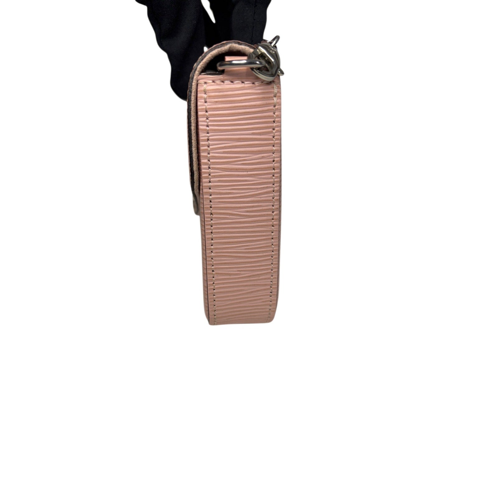 LOUIS VUITTON Epi Felicie Pochette Crossbody