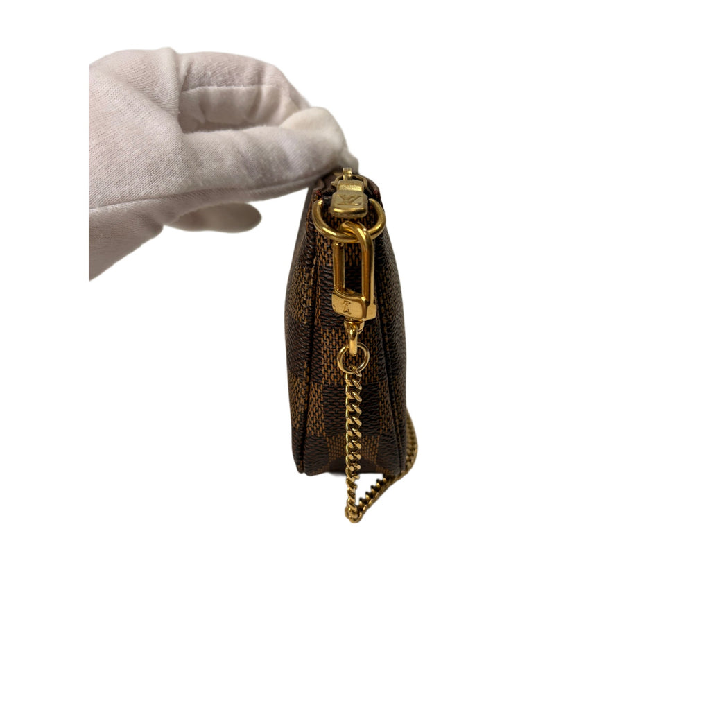 LOUIS VUITTON Mini Pochette Accessoires