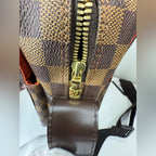 LOUIS VUITTON Naviglio Damier Messenger Crossbody