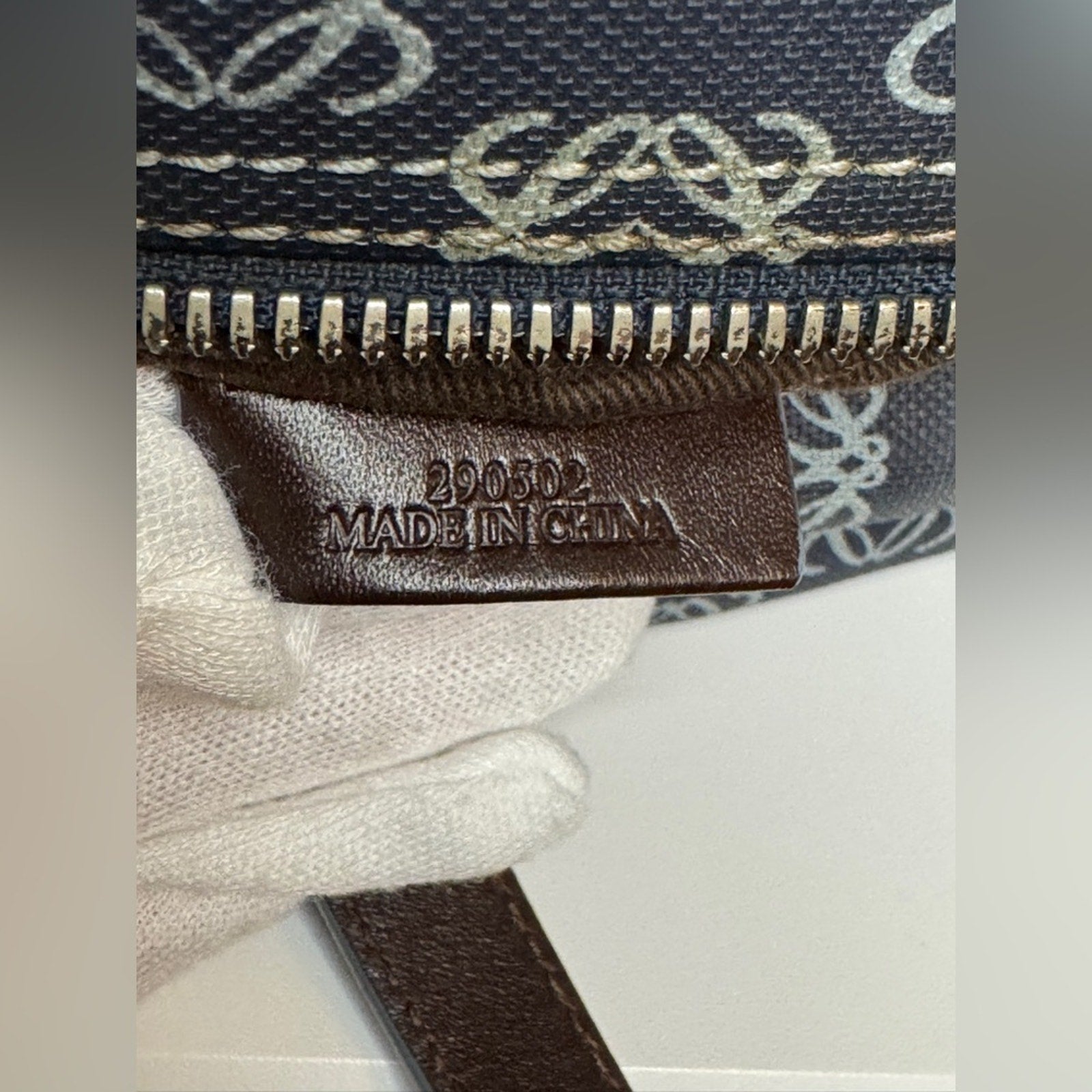 LOEWE Anagram Boston w/mini pouch