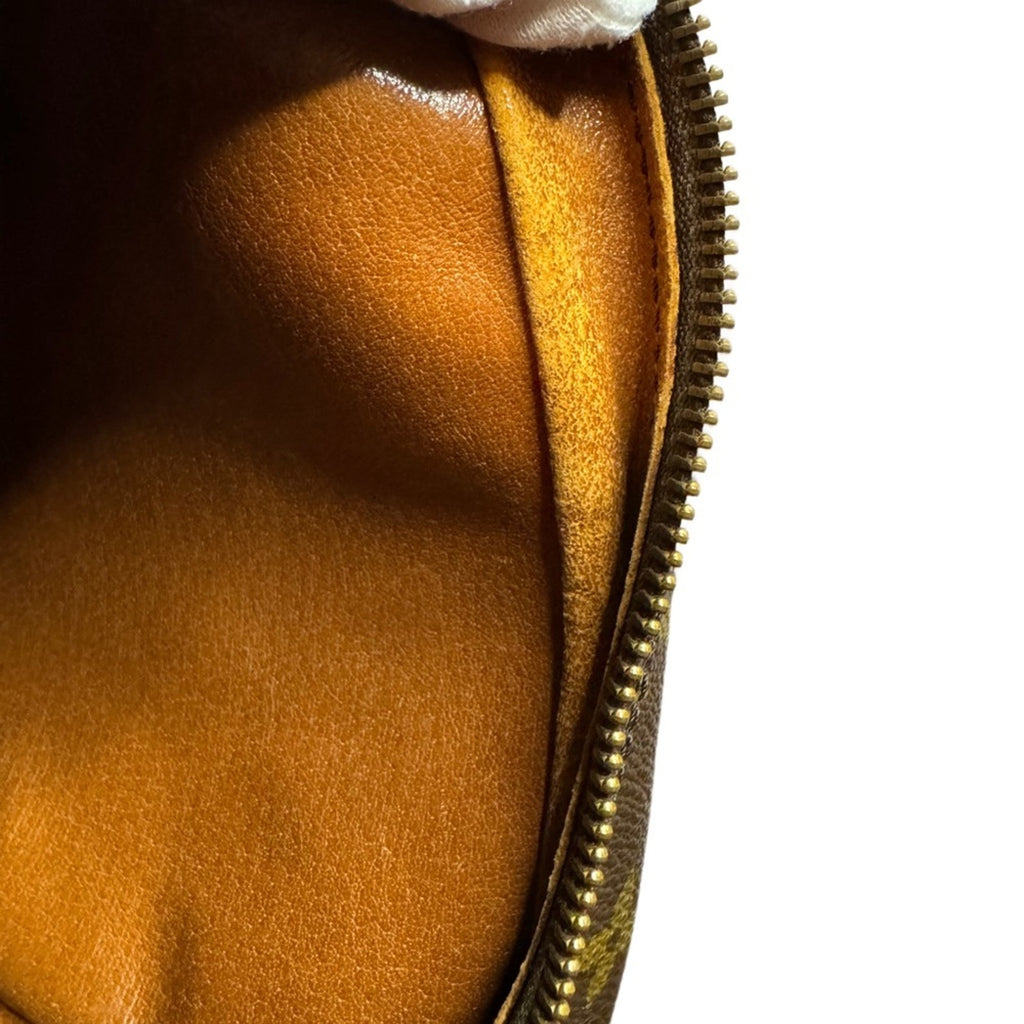 LOUIS VUITTON Marceau Messenger