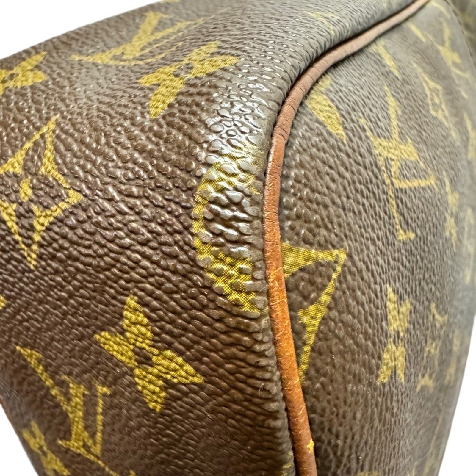LOUIS VUITTON Marceau Messenger