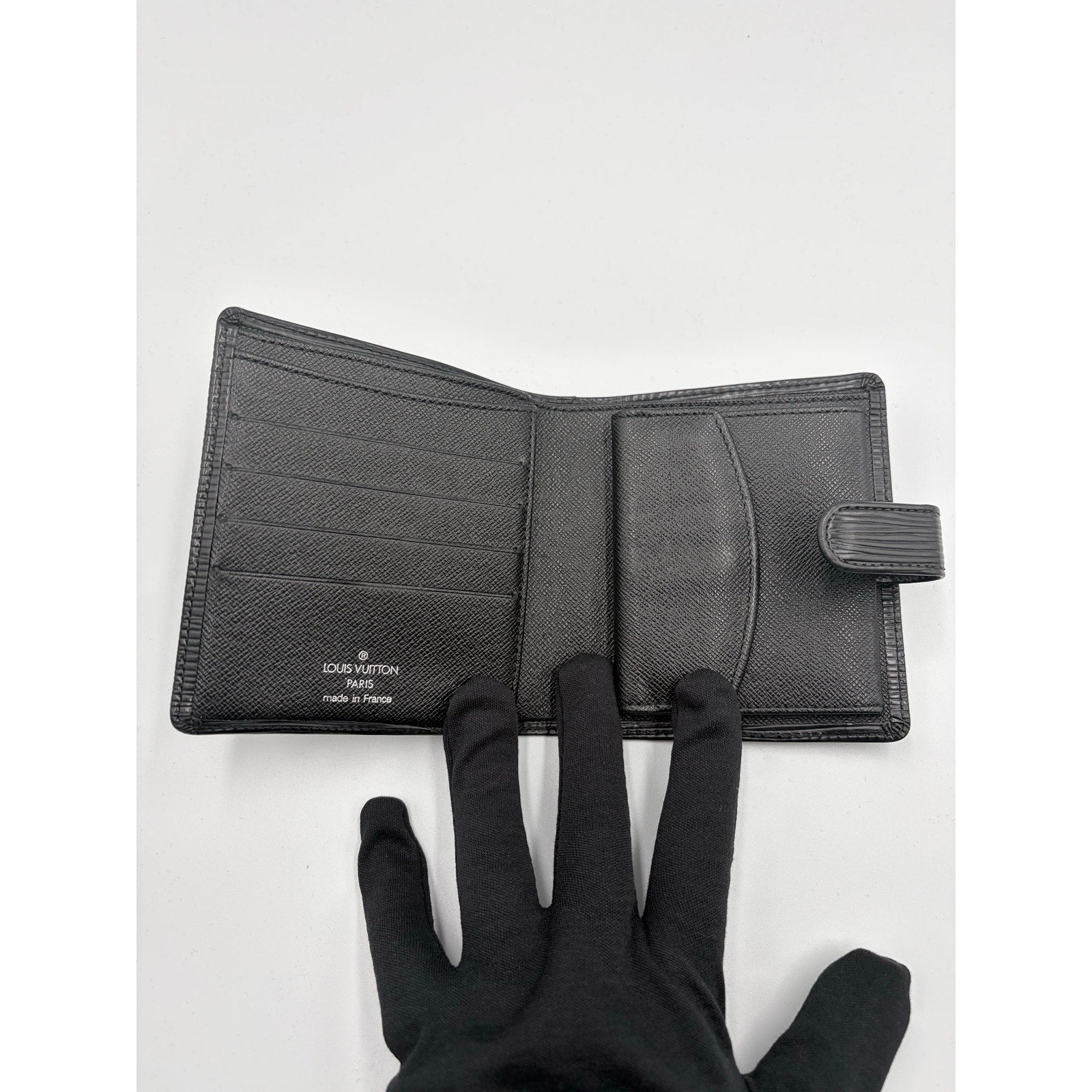 Louis Vuitton Epi Leather Bifold Wallet