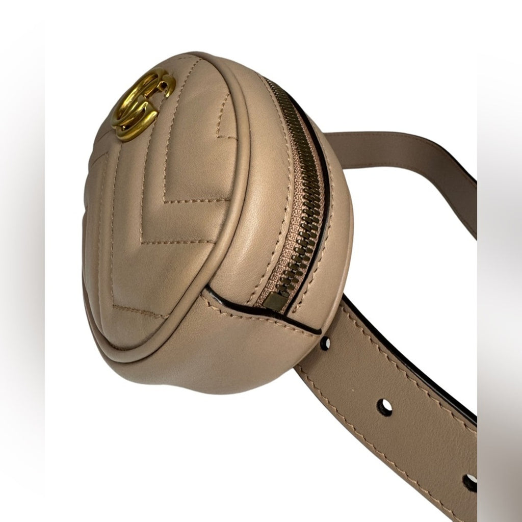 GUCCI GG Matelasse Marmont Belt Bag