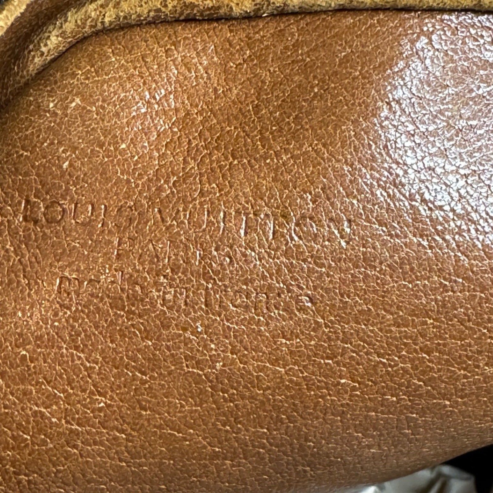 LOUIS VUITTON Marceau Messenger