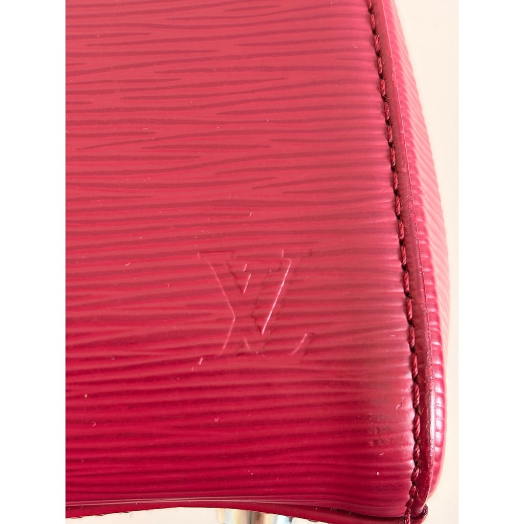 LOUIS VUITTON Epi Brea MM