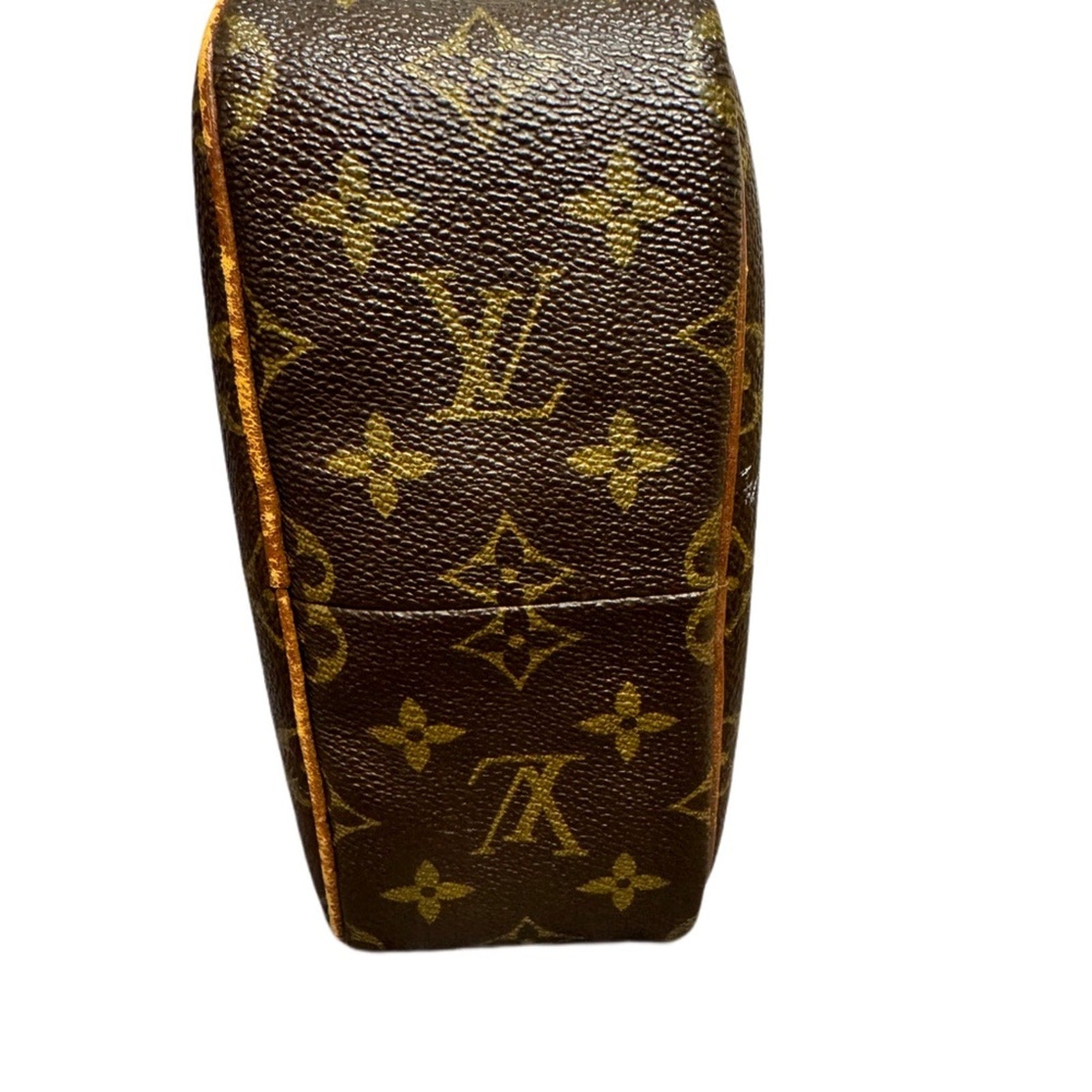 LOUIS VUITTON Marceau Messenger